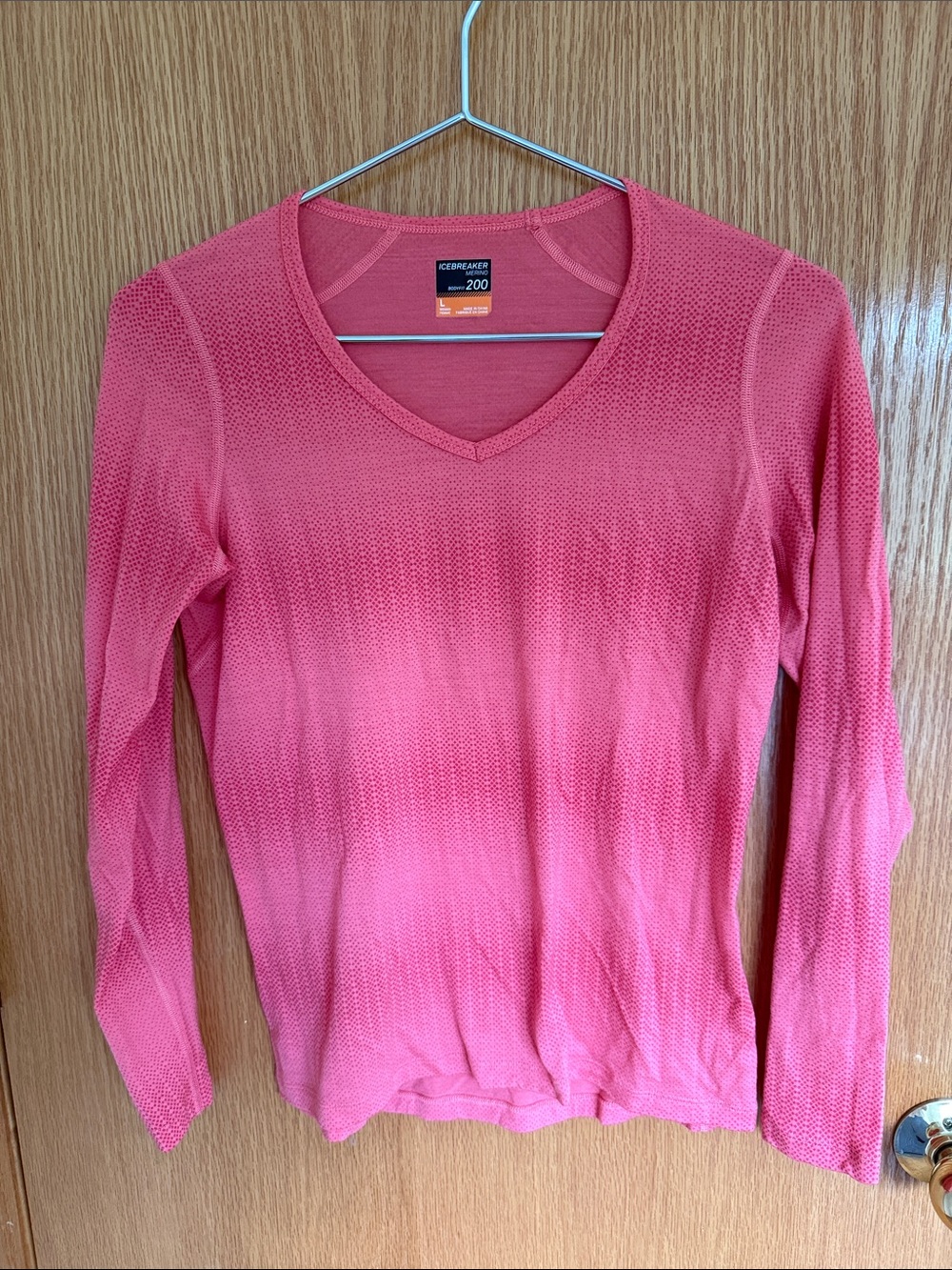 Icebreaker BodyFit 200 Merino Wool V Baselayer Tee Size Large